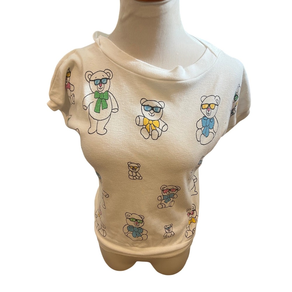 Another Name White Teddy‎ Bear Graphic Crew Neck Short Sleeve Top Women's Medium
